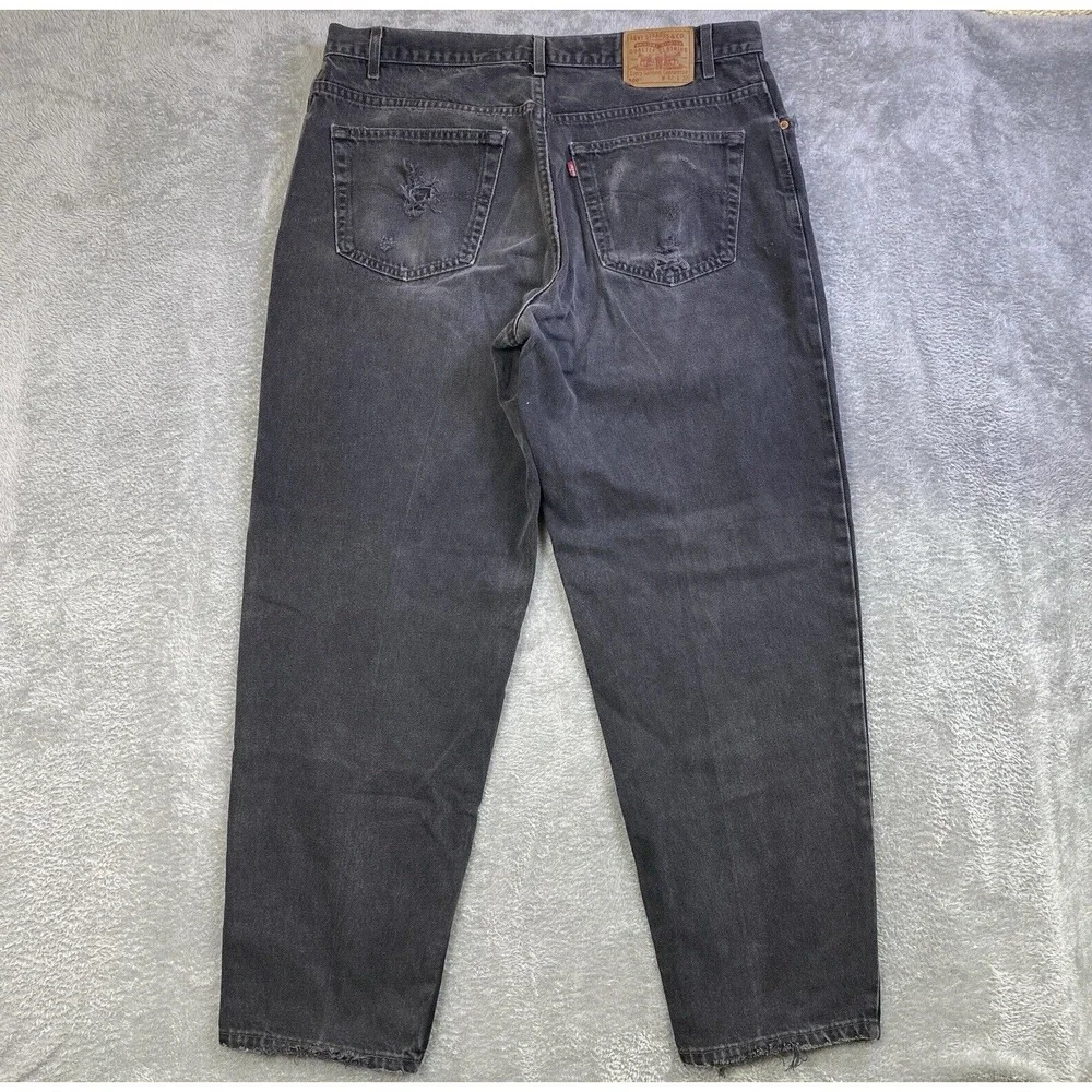 VTG Levis 560 Jeans Men Black 42x32 Loose Fit Tapered USA Made 90s Y2K Grunge